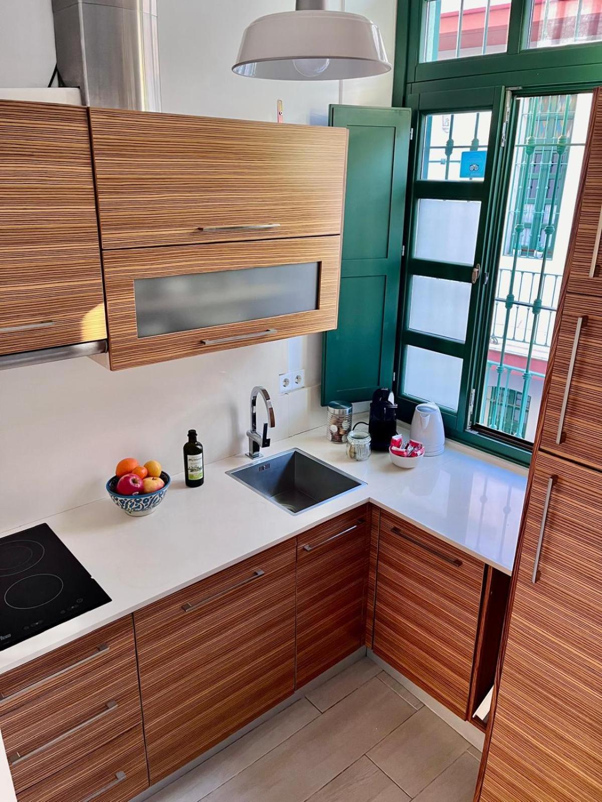 Jacaranda Triana Apartment Seville Exterior photo
